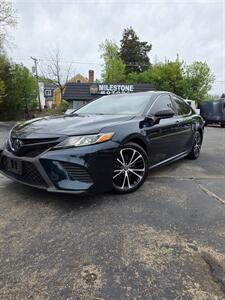 2018 Toyota Camry SE   - Photo 8 - Downers Grove, IL 60515