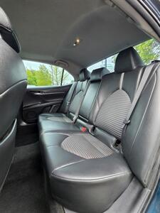 2018 Toyota Camry SE   - Photo 27 - Downers Grove, IL 60515