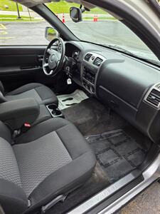 2011 Chevrolet Colorado LT   - Photo 10 - Downers Grove, IL 60515