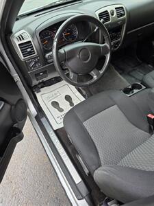 2011 Chevrolet Colorado LT   - Photo 11 - Downers Grove, IL 60515