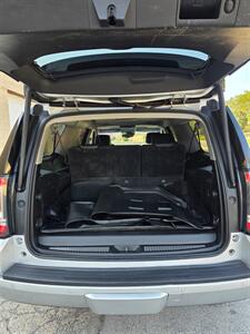 2018 GMC Yukon XL SLT   - Photo 36 - Downers Grove, IL 60515