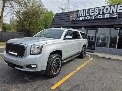 2018 GMC Yukon XL SLT   - Photo 12 - Downers Grove, IL 60515
