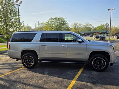 2018 GMC Yukon XL SLT   - Photo 15 - Downers Grove, IL 60515