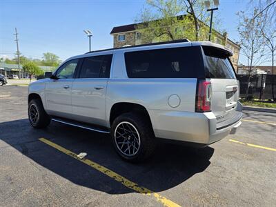 2018 GMC Yukon XL SLT   - Photo 9 - Downers Grove, IL 60515