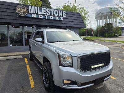 2018 GMC Yukon XL SLT   - Photo 11 - Downers Grove, IL 60515
