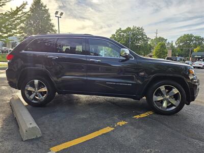 2014 Jeep Grand Cherokee Overland   - Photo 4 - Downers Grove, IL 60515