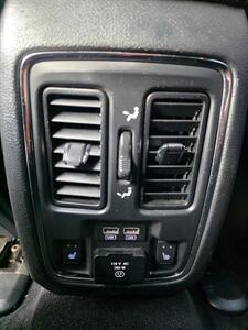 2014 Jeep Grand Cherokee Overland   - Photo 20 - Downers Grove, IL 60515