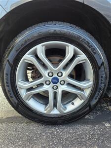 2015 Ford Edge Titanium   - Photo 35 - Downers Grove, IL 60515