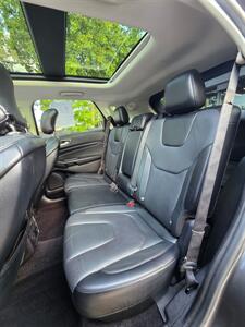 2015 Ford Edge Titanium   - Photo 12 - Downers Grove, IL 60515