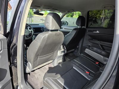2018 Volkswagen Atlas V6 SE - Photo 9 - Downers Grove, IL 60515