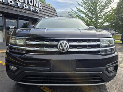 2018 Volkswagen Atlas V6 SE - Photo 2 - Downers Grove, IL 60515