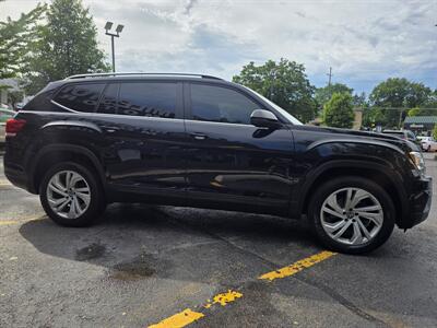 2018 Volkswagen Atlas V6 SE - Photo 4 - Downers Grove, IL 60515
