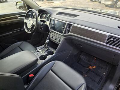 2018 Volkswagen Atlas V6 SE - Photo 14 - Downers Grove, IL 60515