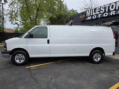 2016 GMC Savana 2500 - Photo 5 - Downers Grove, IL 60515