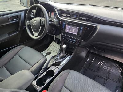 2017 Toyota Corolla LE - Photo 14 - Downers Grove, IL 60515