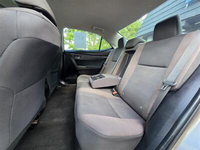 2017 Toyota Corolla LE - Photo 12 - Downers Grove, IL 60515