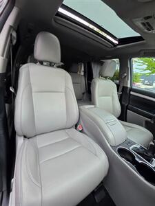 2018 Toyota Highlander XLE - Photo 20 - Downers Grove, IL 60515