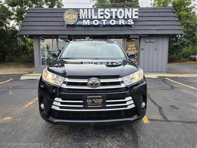 2018 Toyota Highlander XLE - Photo 3 - Downers Grove, IL 60515
