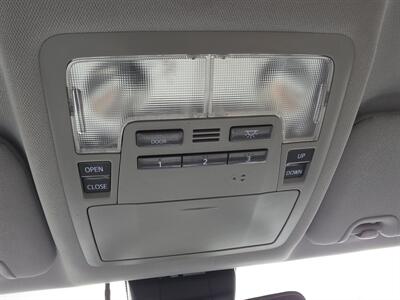 2018 Toyota Highlander XLE - Photo 21 - Downers Grove, IL 60515
