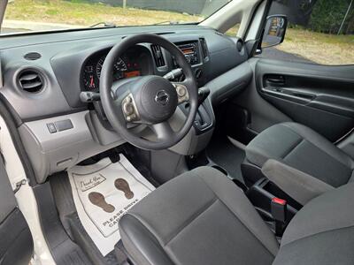 2017 Nissan NV200 S - Photo 8 - Downers Grove, IL 60515