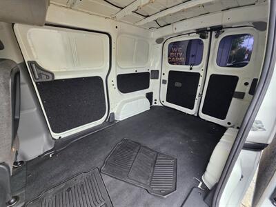 2017 Nissan NV200 S - Photo 14 - Downers Grove, IL 60515