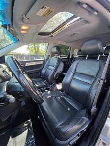 2011 Honda CR-V EX-L - Photo 10 - Downers Grove, IL 60515