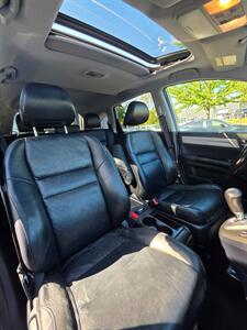 2011 Honda CR-V EX-L - Photo 16 - Downers Grove, IL 60515