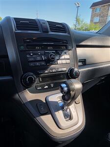 2011 Honda CR-V EX-L - Photo 17 - Downers Grove, IL 60515