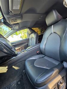 2023 Toyota Camry SE   - Photo 10 - Downers Grove, IL 60515