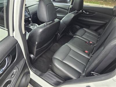 2018 Nissan Rogue SL - Photo 11 - Downers Grove, IL 60515