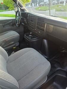 2019 Chevrolet Express 3500  KUV Box - Photo 11 - Downers Grove, IL 60515
