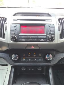 2015 Kia Sportage LX - Photo 18 - Downers Grove, IL 60515