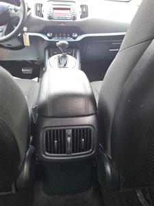 2015 Kia Sportage LX - Photo 22 - Downers Grove, IL 60515
