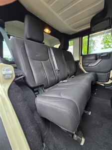 2017 Jeep Wrangler Sport - Photo 15 - Downers Grove, IL 60515