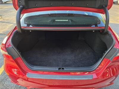 2022 Toyota Camry SE - Photo 23 - Downers Grove, IL 60515
