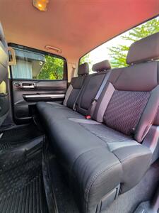2017 Toyota Tundra SR5   - Photo 13 - Downers Grove, IL 60515