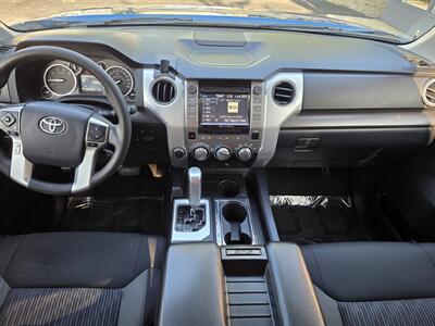 2017 Toyota Tundra SR5   - Photo 19 - Downers Grove, IL 60515
