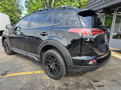 2018 Toyota RAV4 Adventure - Photo 6 - Downers Grove, IL 60515