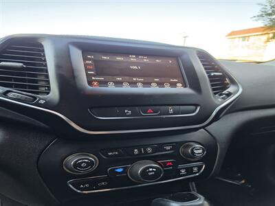 2021 Jeep Cherokee Altitude - Photo 20 - Downers Grove, IL 60515