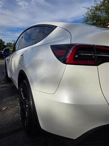 2023 Tesla Model Y Long Range - Photo 37 - Downers Grove, IL 60515