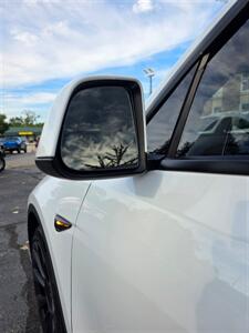 2023 Tesla Model Y Long Range - Photo 32 - Downers Grove, IL 60515