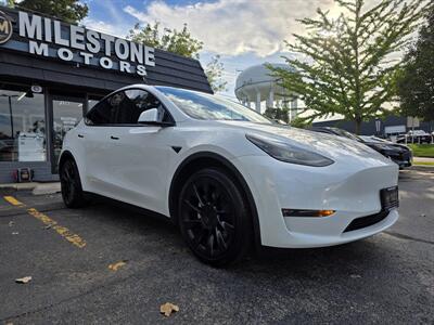 2023 Tesla Model Y Long Range - Photo 4 - Downers Grove, IL 60515