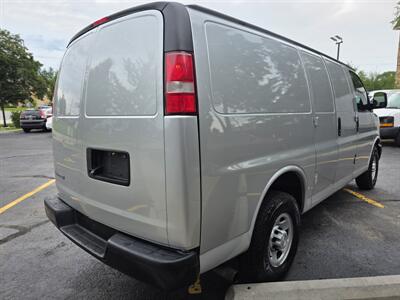 2017 Chevrolet Express 2500   - Photo 5 - Downers Grove, IL 60515