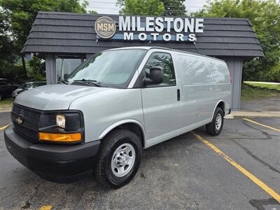 2017 Chevrolet Express 2500   - Photo 1 - Downers Grove, IL 60515