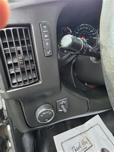 2017 Chevrolet Express 2500   - Photo 12 - Downers Grove, IL 60515