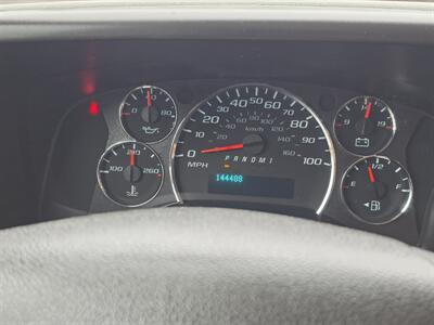 2017 Chevrolet Express 2500   - Photo 19 - Downers Grove, IL 60515