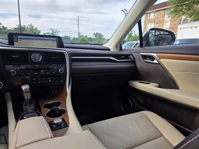 2019 Lexus RX 350   - Photo 18 - Downers Grove, IL 60515