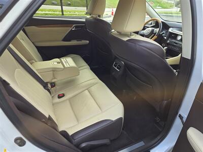 2019 Lexus RX 350   - Photo 12 - Downers Grove, IL 60515