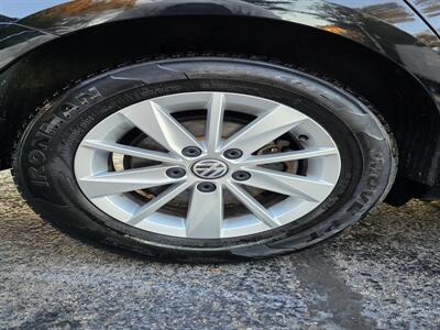 2018 Volkswagen Golf SportWagen TSI S - Photo 37 - Downers Grove, IL 60515