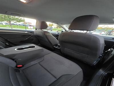 2018 Volkswagen Golf SportWagen TSI S - Photo 11 - Downers Grove, IL 60515